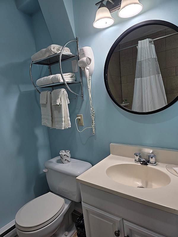 Single Queen Suite Room gallery